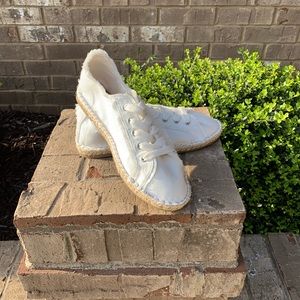 White Canvas Jellypop Sneakers (8.5M)